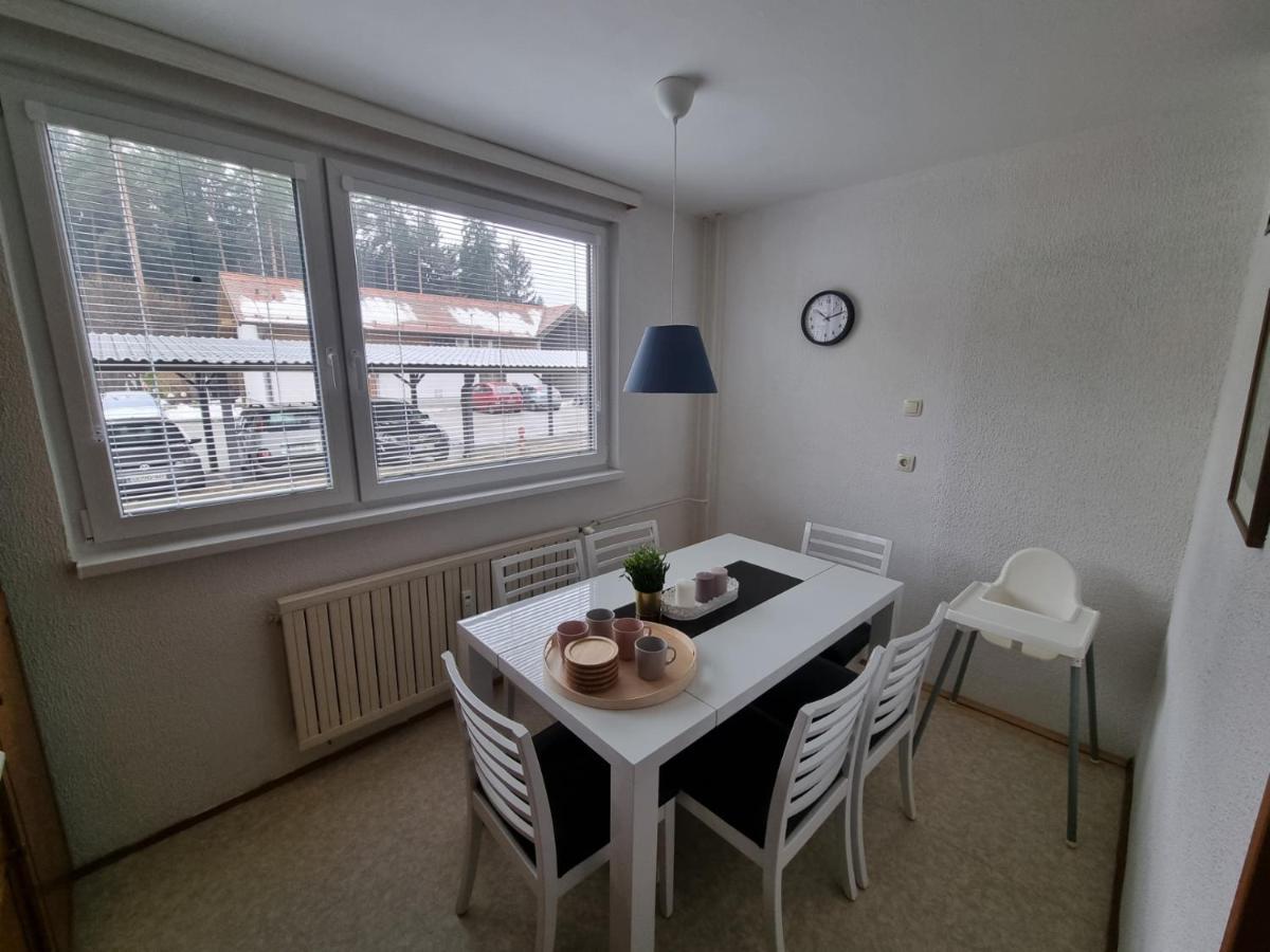 Apartment Gulek Zrece Bagian luar foto
